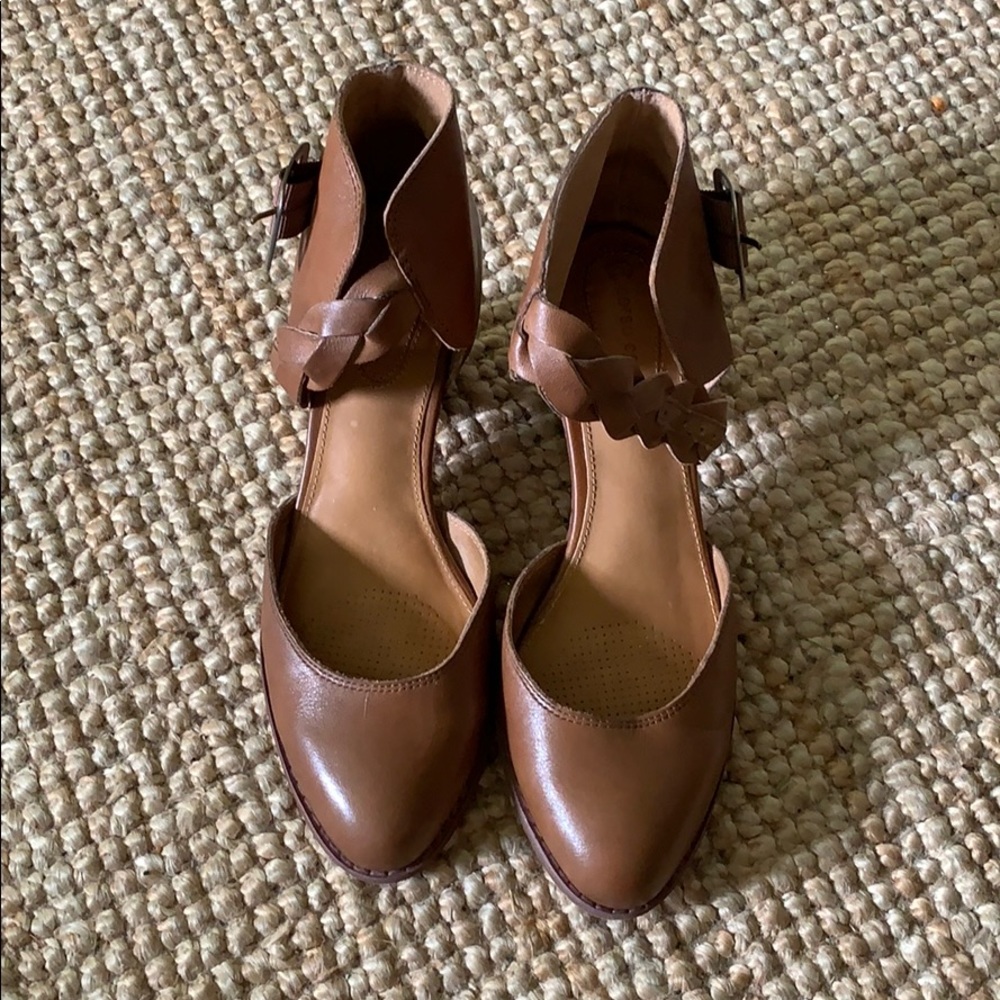 Leather heels corso como ankle strap